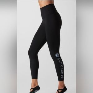 Black Tavi Noir Pure Barre leggings size M 7/8 length 25 inseam great condition